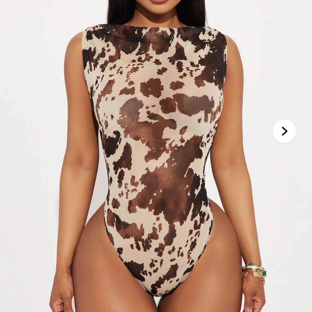 Fashion Nova Brown and Cream Bodysuit